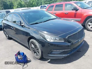 2015 Hyundai Sonata SE z VIN 5NPE24AF6FH213671, wystawiony jako IAAI lot #42284274 z przebiegiem 202 935 mil mil oraz . Historia ofert i sprzedaży dostępna na DreamBid. Obrazek 1.