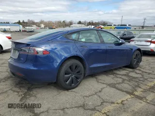 2021 Tesla Model S Plaid with VIN 5YJSA1E6XMF455390, listed as a Copart auction lot 47919105 with 23,522 mi miles and Salvage title. Bid and sale history available at DreamBid. Image 3.