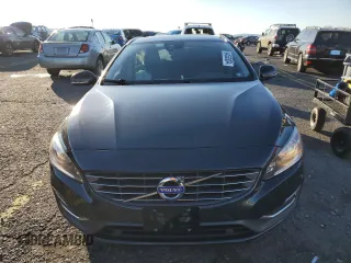 2015 Volvo V60 T5 Premier with VIN YV1612SK4F1221129, listed as a Copart auction lot 84653804 with 70,267 mi miles and Salvage Title. Bid and sale history available at carsss.com. Image 5.