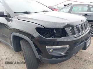 2017 Jeep Compass Trailhawk с VIN 3C4NJDDB7HT636211, выставлен на аукционе IAAI как лот 41745441 с пробегом 85 717 миль миль и . История ставок и продаж доступна на DreamBid. Изображение 18.