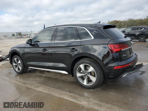 2024 Audi Q5 Prestige with VIN WA1CBAFY5R2026826, listed as a Copart auction lot 44320035 with 7,496 mi miles and Salvage Title. Bid and sale history available at carsss.com. Image 2.
