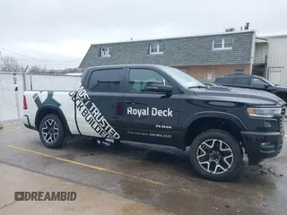 2025 Ram 1500 Laramie с VIN 1C6SRFJP2SN529640, выставлен на аукционе IAAI как лот 41718173 с пробегом 9 870 миль миль и . История ставок и продаж доступна на DreamBid. Изображение 13.