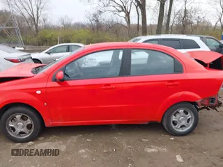 2008 Chevrolet Aveo LS with VIN KL1TD56618B052786, listed as a IAAI auction lot 40890445 with 164,714 mi miles and . Bid and sale history available at DreamBid. Image 14.