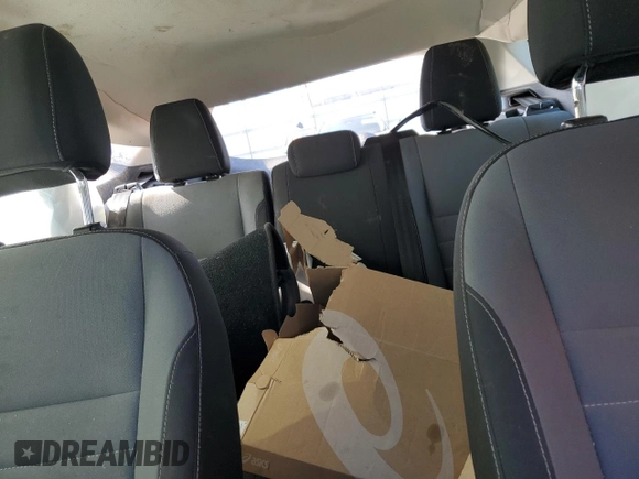 2017 Ford Escape S с VIN 1FMCU0F79HUB86529, выставлен на аукционе Copart как лот 52155845 с пробегом Не указан миль и Списание • Salvage title. История ставок и продаж доступна на DreamBid. Изображение 10.