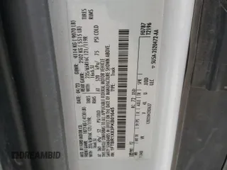 2023 Ford Transit Cargo z VIN 1FTBR1X83PKB01645, wystawiony jako Copart lot #88056705 z przebiegiem 52 948 mil mil oraz Czysty tytuł • Clean title. Historia ofert i sprzedaży dostępna na DreamBid. Obrazek 13.