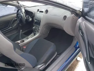 2001 Toyota Celica GT with VIN JTDDR32T510084673, listed as a IAAI auction lot 41583635 with 223,283 mi miles. Bid and sale history available at carsss.com. Image 5.