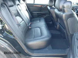2005 Cadillac DeVille z VIN 1G6KD54Y55U196790, wystawiony jako IAAI lot #41721327 z przebiegiem 85 635 mil mil oraz . Historia ofert i sprzedaży dostępna na DreamBid. Obrazek 8.