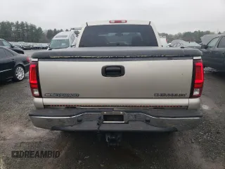 2005 Chevrolet Silverado 1500 LT with VIN 2GCEK13T151287338, listed as a Copart auction lot 52005655 with 191,783 mi miles and Salvage Title. Bid and sale history available at DreamBid. Image 6.