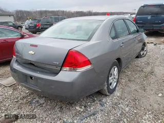 2007 Chevrolet Impala LS with VIN 2G1WB55K779122116, listed as a IAAI auction lot 41585042 with 151,171 mi miles. Bid and sale history available at carsss.com. Image 4.