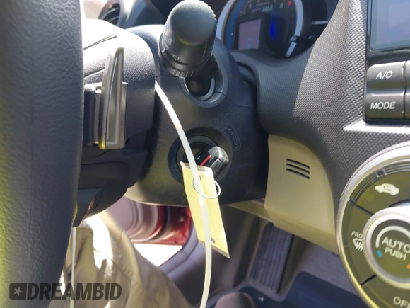 2010 Honda Insight EX with VIN JHMZE2H73AS009253, listed as a IAAI auction lot 41882569 with 104,839 mi miles and . Bid and sale history available at DreamBid. Image 11.