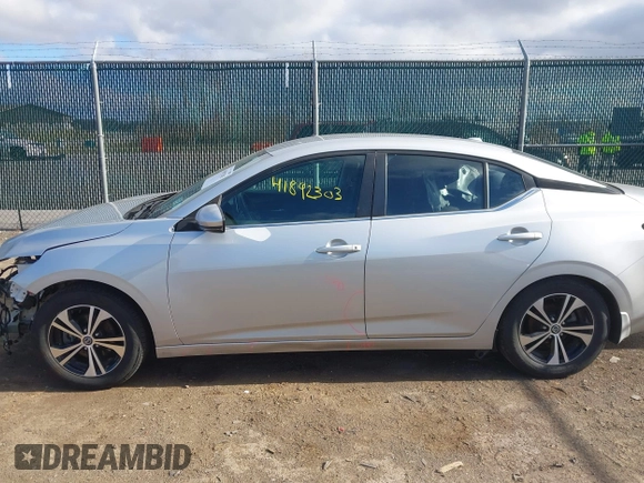 2020 Nissan Sentra SV with VIN 3N1AB8CV2LY286323, listed as a IAAI auction lot 41892303 with 46,831 mi miles. Bid and sale history available at carsss.com. Image 14.