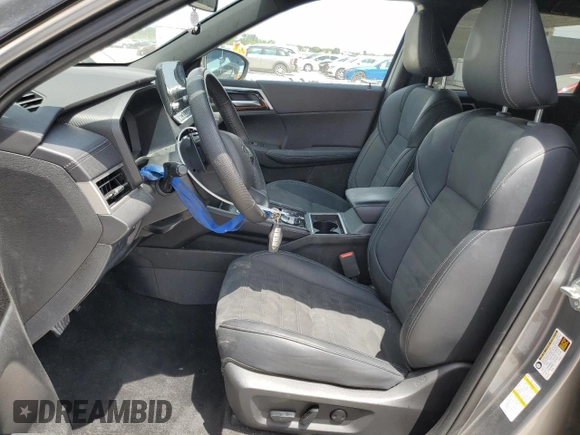 2024 Mitsubishi Outlander SE z VIN JA4J3VA88RZ022814, wystawiony jako Copart lot #54241155 z przebiegiem 19 338 mil mil oraz Nie do naprawy • Non repairable. Historia ofert i sprzedaży dostępna na DreamBid. Obrazek 7.
