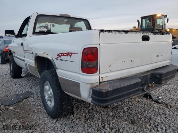 1997 Dodge Ram 1500 with VIN 1B7HF16Y9VJ507503, listed as a Copart auction lot 85145164 with 183,045 mi miles and Salvage Title. Bid and sale history available at carsss.com. Image 2.