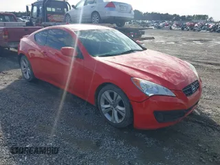 2011 Hyundai Genesis Coupe z VIN KMHHT6KD7BU043674, wystawiony jako IAAI lot #41418344 z przebiegiem 141 204 mil mil oraz . Historia ofert i sprzedaży dostępna na DreamBid. Obrazek 1.