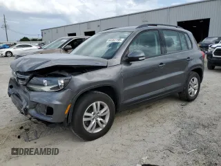 2015 Volkswagen Tiguan SE z VIN WVGAV7AX0FW568180, wystawiony jako Copart lot #60362795 z przebiegiem 118 869 mil mil oraz Nie do naprawy • Non repairable. Historia ofert i sprzedaży dostępna na DreamBid. Obrazek 1.