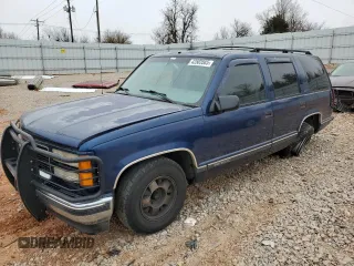 1999 GMC Yukon with VIN 1GKEC13R1XJ812283, listed as a Copart auction lot 42503585 with 226,168 mi miles and Salvage Title. Bid and sale history available at carsss.com. Image 1.