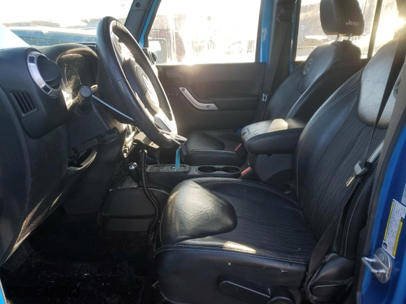 2015 Jeep Wrangler Unlimited Sport with VIN 1C4BJWDG1FL573349, listed as a Copart auction lot 86879394 with 96,773 mi miles and Salvage Title. Bid and sale history available at carsss.com. Image 7.