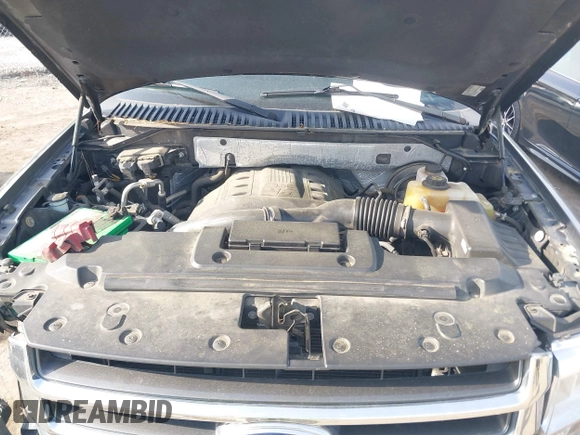 2015 Ford Expedition XLT with VIN 1FMJU1HT0FEF28979, listed as a IAAI auction lot 42116306 with 147,172 mi miles and . Bid and sale history available at DreamBid. Image 10.