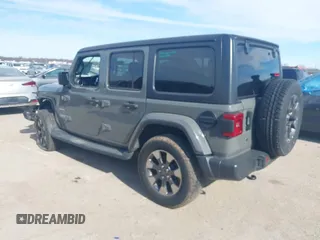 2018 Jeep Wrangler Unlimited Sahara z VIN 1C4HJXEN9JW215890, wystawiony jako IAAI lot #41215063 z przebiegiem 39 567 mil mil oraz . Historia ofert i sprzedaży dostępna na DreamBid. Obrazek 3.