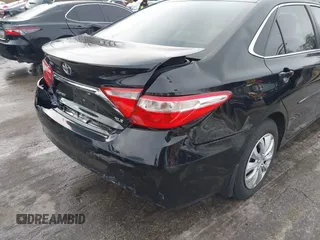 2016 Toyota Camry XSE with VIN 4T1BK1FKXGU030459, listed as a IAAI auction lot 41249705 with 190,531 mi miles. Bid and sale history available at carsss.com. Image 17.