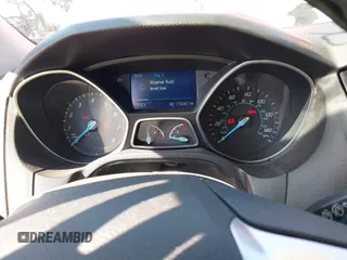 2014 Ford Focus SE with VIN 1FADP3K26EL305818, listed as a IAAI auction lot 42062813 with 175,047 mi miles. Bid and sale history available at carsss.com. Image 7.