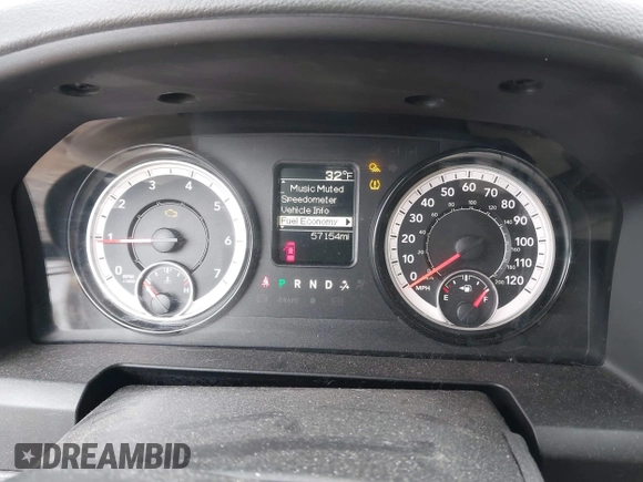 2018 Ram 2500 Tradesman z VIN 3C6UR5HJ9JG189592, wystawiony jako IAAI lot #41919085 z przebiegiem 57 154 mil mil oraz . Historia ofert i sprzedaży dostępna na DreamBid. Obrazek 7.