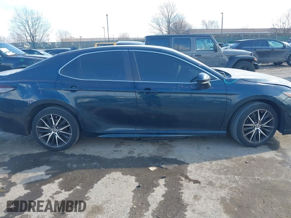 2021 Toyota Camry SE Nightshade with VIN 4T1G11AK8MU527456, listed as a IAAI auction lot 41422590 with 86,927 mi miles and . Bid and sale history available at DreamBid. Image 13.