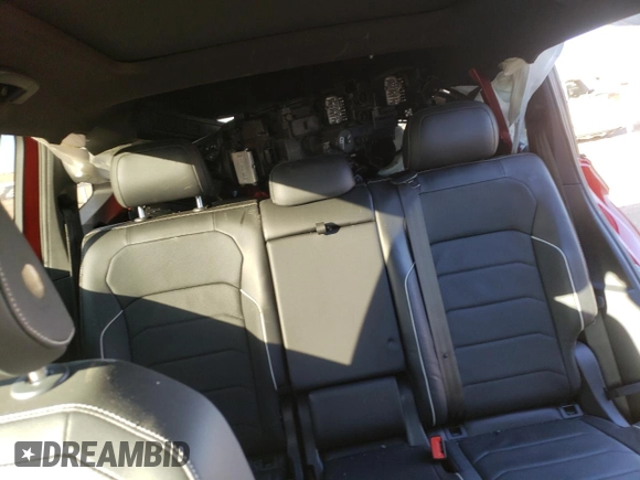 2024 Volkswagen Tiguan SEL R-Line with VIN 3VV4B7AX7RM066394, listed as a Copart auction lot 42980035 with Not provided miles and Salvage title. Bid and sale history available at DreamBid. Image 10.