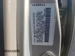 2001 Chevrolet Prizm z VIN 1Y1SK52811Z447352, wystawiony jako Copart lot #73916394 z przebiegiem 89 265 mil mil oraz Szkody całkowita. Historia ofert i sprzedaży dostępna na DreamBid. Obrazek 12.