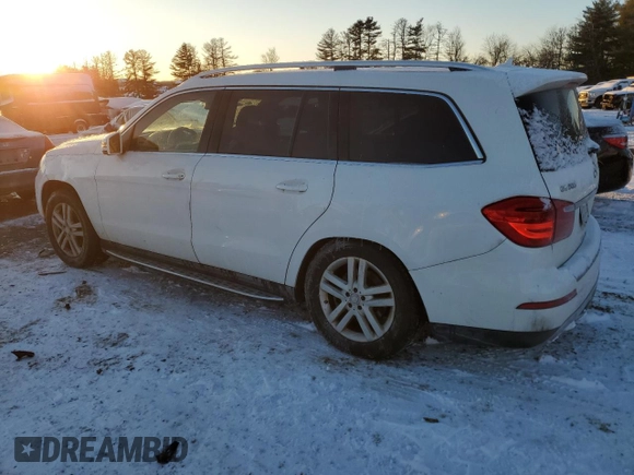 2015 Mercedes-Benz GL-Class GL 350 BlueTEC with VIN 4JGDF2EE7FA539701, listed as a Copart auction lot 84926434 with 164,988 mi miles and Salvage Title. Bid and sale history available at carsss.com. Image 2.