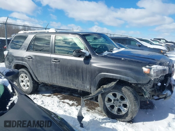 2018 Toyota 4Runner SR5 with VIN JTEBU5JR6J5536801, listed as a IAAI auction lot 41674894 with 136,859 mi miles and . Bid and sale history available at DreamBid. Image 14.