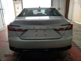 2025 Toyota Camry LE z VIN 4T1DAACK7SU531561, wystawiony jako Copart lot #59753345 z przebiegiem Nie podano mil oraz Nie do naprawy • Non repairable. Historia ofert i sprzedaży dostępna na DreamBid. Obrazek 6.