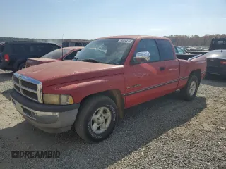 1997 Dodge 1500 z VIN 3B7HC13Z8VG831128, wystawiony jako Copart lot #78059474 z przebiegiem 233 700 mil mil oraz Szkoda całkowita • Salvage title. Historia ofert i sprzedaży dostępna na DreamBid. Obrazek 1.