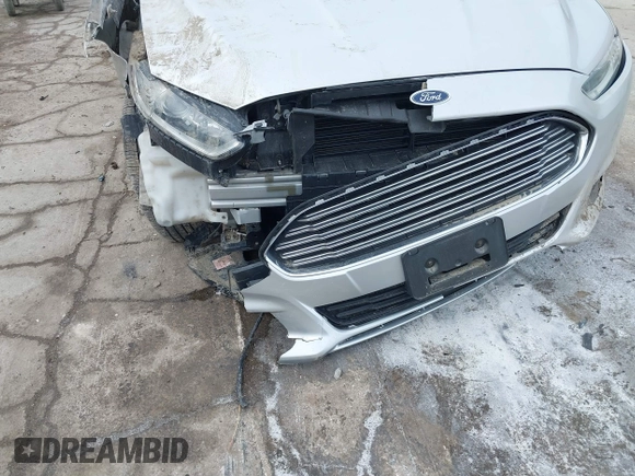 2014 Ford Fusion SE Hybrid with VIN 3FA6P0LU7ER176612, listed as a IAAI auction lot 41456075 with 101,621 mi miles and . Bid and sale history available at DreamBid. Image 6.