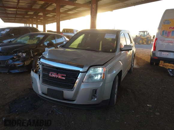 2014 GMC Terrain SLE with VIN 2GKALMEK8E6280329, listed as a IAAI auction lot 41313493 with 125,487 mi miles. Bid and sale history available at carsss.com. Image 2.