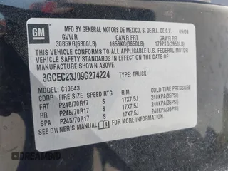 2009 Chevrolet Silverado 1500 LT with VIN 3GCEC23J09G274224, listed as a IAAI auction lot 41809059 with 142,349 mi miles. Bid and sale history available at carsss.com. Image 9.