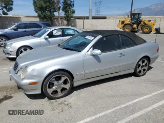 2000 Mercedes-Benz CLK with VIN WDBLK65G7YT043307, listed as a Copart auction lot 53749105 with Not Provided miles and Clean Title. Bid and sale history available at carsss.com. Image 1.