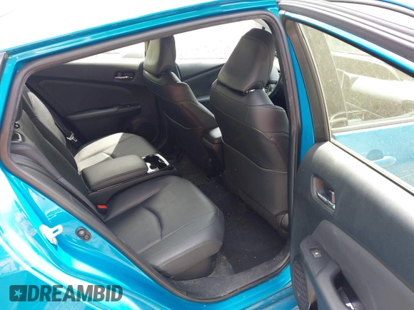 2017 Toyota Prius Plus z VIN JTDKARFP5H3006370, wystawiony jako IAAI lot #42247423 z przebiegiem 116 412 mil mil oraz . Historia ofert i sprzedaży dostępna na DreamBid. Obrazek 8.