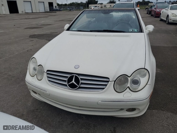 2004 Mercedes-Benz CLK-Class Cabriolet 3.2L with VIN WDBTK65G04T015892, listed as a Copart auction lot 74207654 with 0 mi miles and Salvage Title. Bid and sale history available at carsss.com. Image 5.