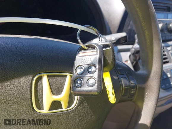 2010 Honda Odyssey EX with VIN 5FNRL3H43AB002674, listed as a IAAI auction lot 41769655 with 217,872 mi miles. Bid and sale history available at carsss.com. Image 11.
