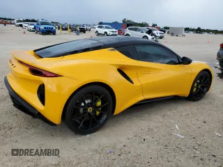 2024 Lotus Emira First Edition z VIN SCCLEKAXXRHB11497, wystawiony jako Copart lot #69382294 z przebiegiem 257 mil mil oraz Szkody całkowita. Historia ofert i sprzedaży dostępna na DreamBid. Obrazek 3.
