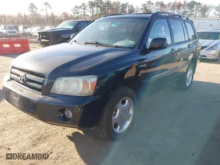2006 Toyota Highlander w/3rd Row with VIN JTEEP21A460159872, listed as a IAAI auction lot 41841277 with 244,756 mi miles. Bid and sale history available at carsss.com. Image 2.
