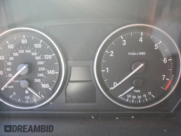 2011 BMW 3 Series 328i xDrive with VIN WBAUU3C52BA542516, listed as a Copart auction lot 81572764 with Not Provided miles and Salvage Title. Bid and sale history available at DreamBid. Image 9.