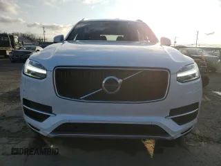 2018 Volvo XC90 Momentum with VIN YV4A22PK5J1375683, listed as a Copart auction lot 51407415 with 71,683 mi miles and Salvage Title. Bid and sale history available at DreamBid. Image 5.