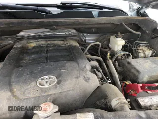 2018 Toyota Tundra SR5 with VIN 5TFDY5F18JX691410, listed as a Copart auction lot 62789715 with 85,915 mi miles and Salvage title. Bid and sale history available at DreamBid. Image 15.