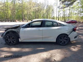 2020 Honda Civic Sedan Sport with VIN 19XFC2F88LE203238, listed as a IAAI auction lot 42075297 with 21,230 mi miles. Bid and sale history available at carsss.com. Image 14.