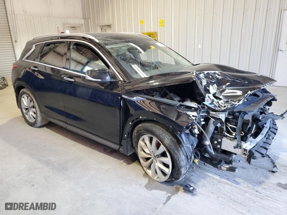 2019 Infiniti QX50 LUXE with VIN 3PCAJ5M31KF115536, listed as a Copart auction lot 51500325 with 0 mi miles and Clean Title. Bid and sale history available at carsss.com. Image 4.