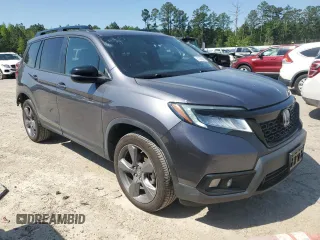 2019 Honda Passport Touring z VIN 5FNYF8H93KB007922, wystawiony jako Copart lot #51299925 z przebiegiem 92 154 mil mil oraz Szkody całkowita. Historia ofert i sprzedaży dostępna na DreamBid. Obrazek 4.