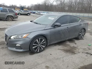2022 Nissan Altima 2.0 SR with VIN 1N4AL4CV4NN397447, listed as a Copart auction lot 47726205 with 37,132 mi miles and Salvage Title. Bid and sale history available at carsss.com. Image 1.