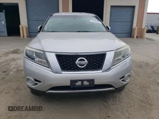 2014 Nissan Pathfinder SL with VIN 5N1AR2MN4EC715781, listed as a Copart auction lot 53266855 with 131,252 mi miles and Clean Title. Bid and sale history available at DreamBid. Image 5.